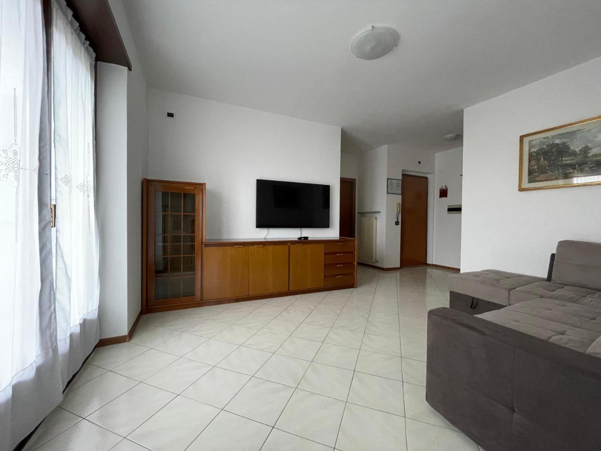 Appartamento Tranquillo Con Vista Montagna 아르코 외부 사진