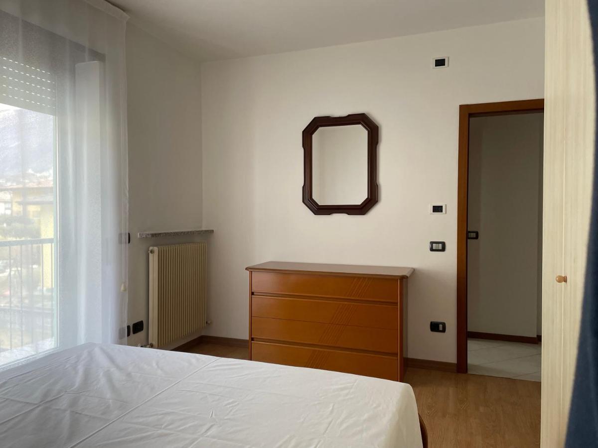 Appartamento Tranquillo Con Vista Montagna 아르코 외부 사진